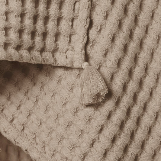 100% Organik Pamuk Tek Kişilik Waffle Pike Örtü - Bej - 160 x 220 cm