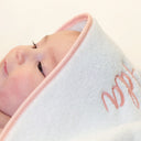 İsme Özel Nakışlı Somon Biyeli %100 Organik Pamuk Bebek Havlu Kundak 80 x 80 cm